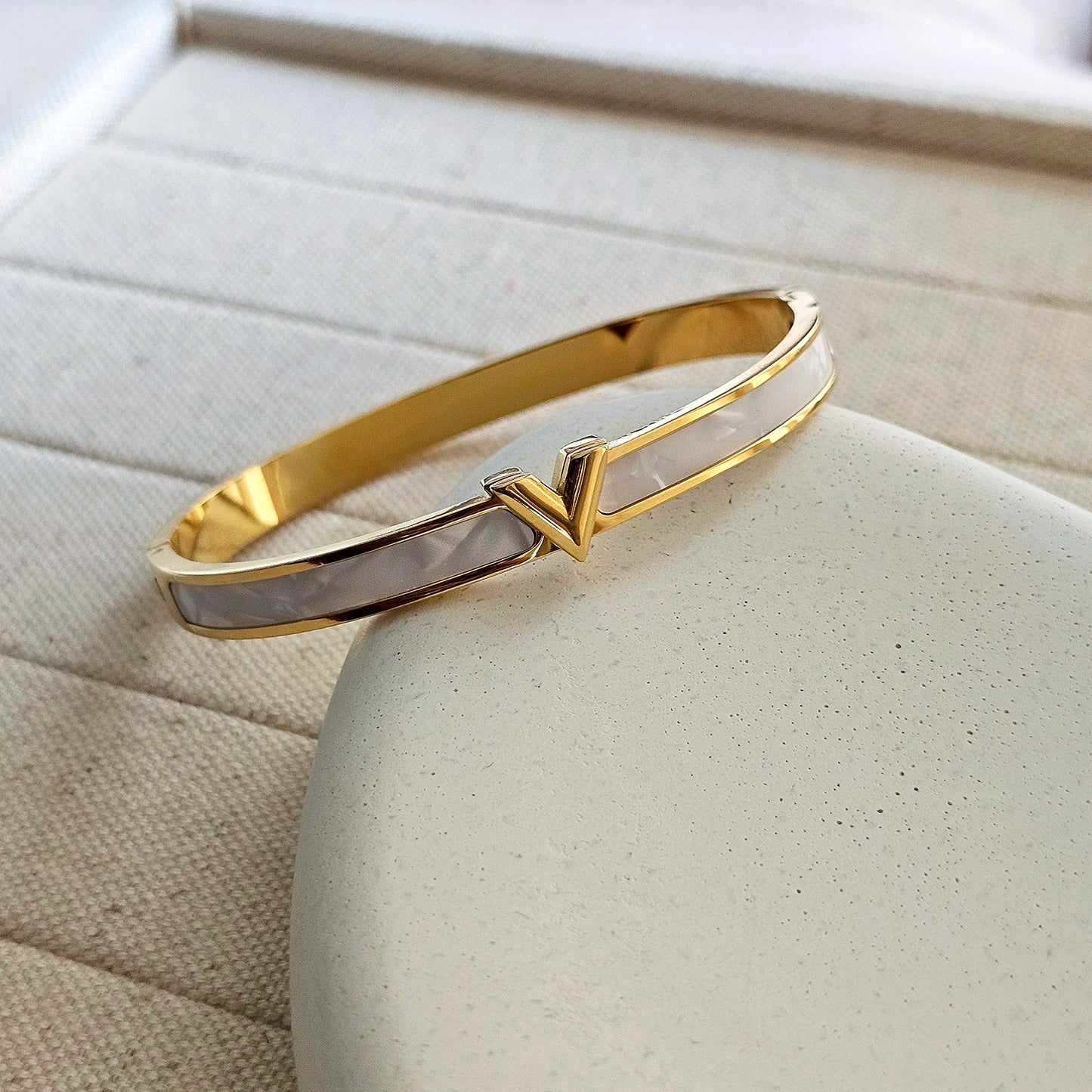 Ellie Bangle Bracelet-2 taahirajewellery