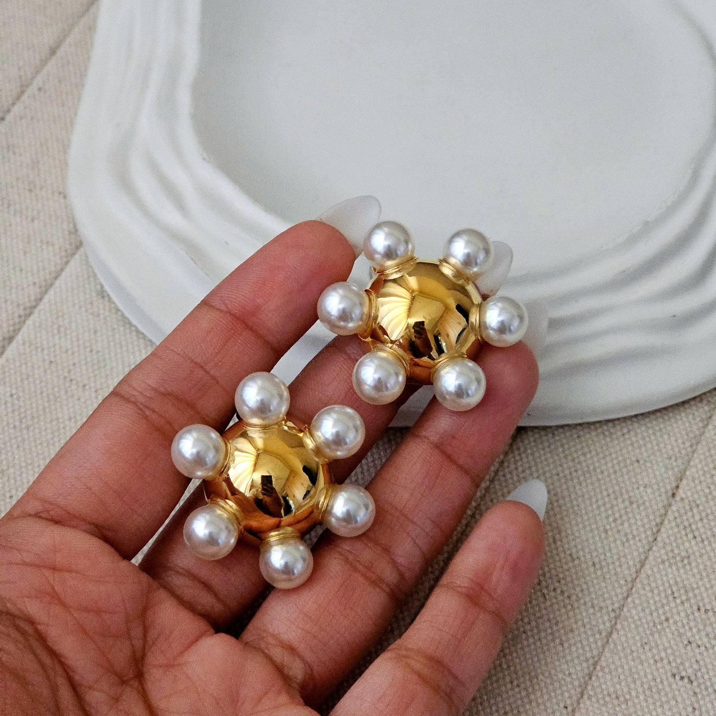 Round Shaped Gold Plated Pearl Earrings-4 taahirajewellery