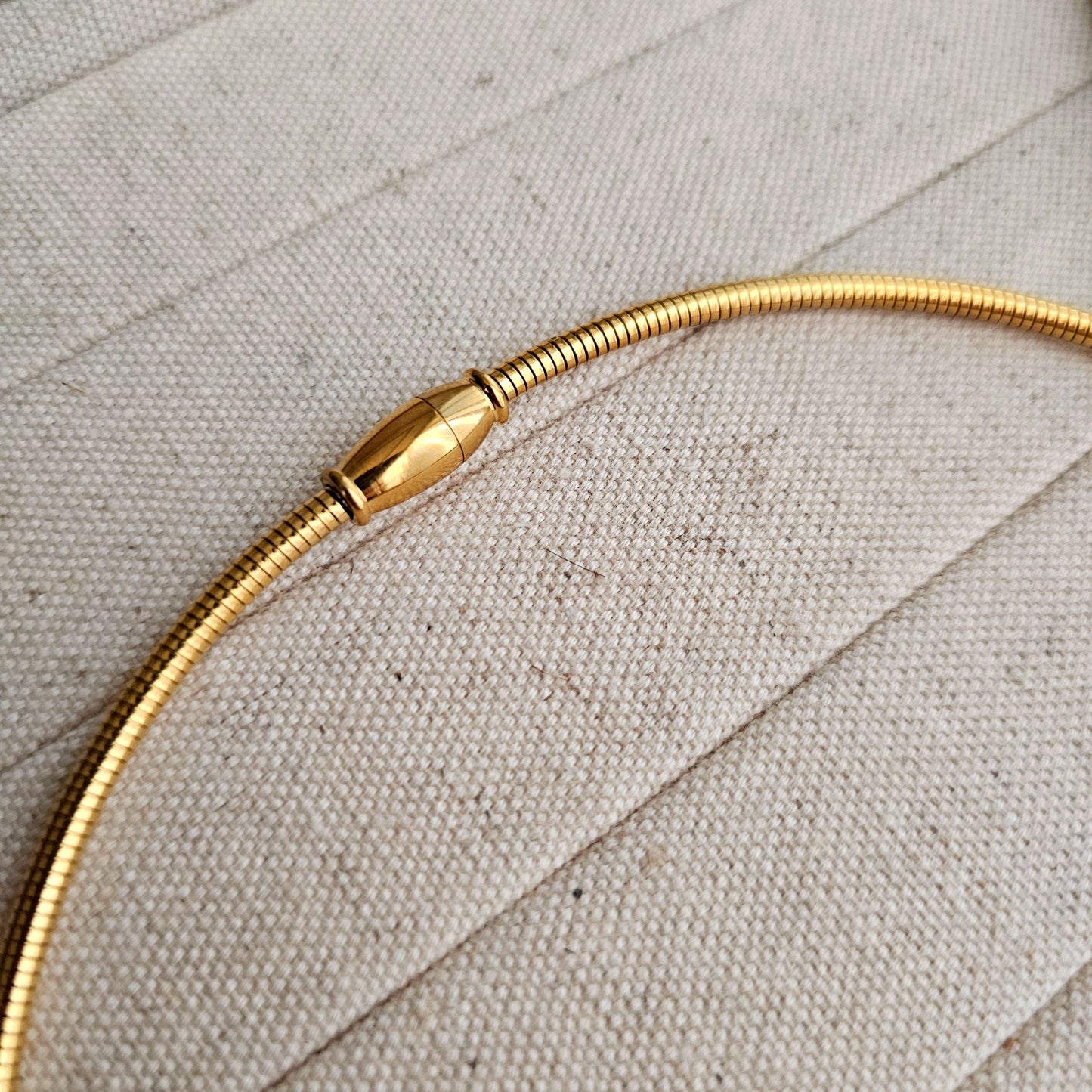 Skylar Choker Necklace-4 taahirajewellery