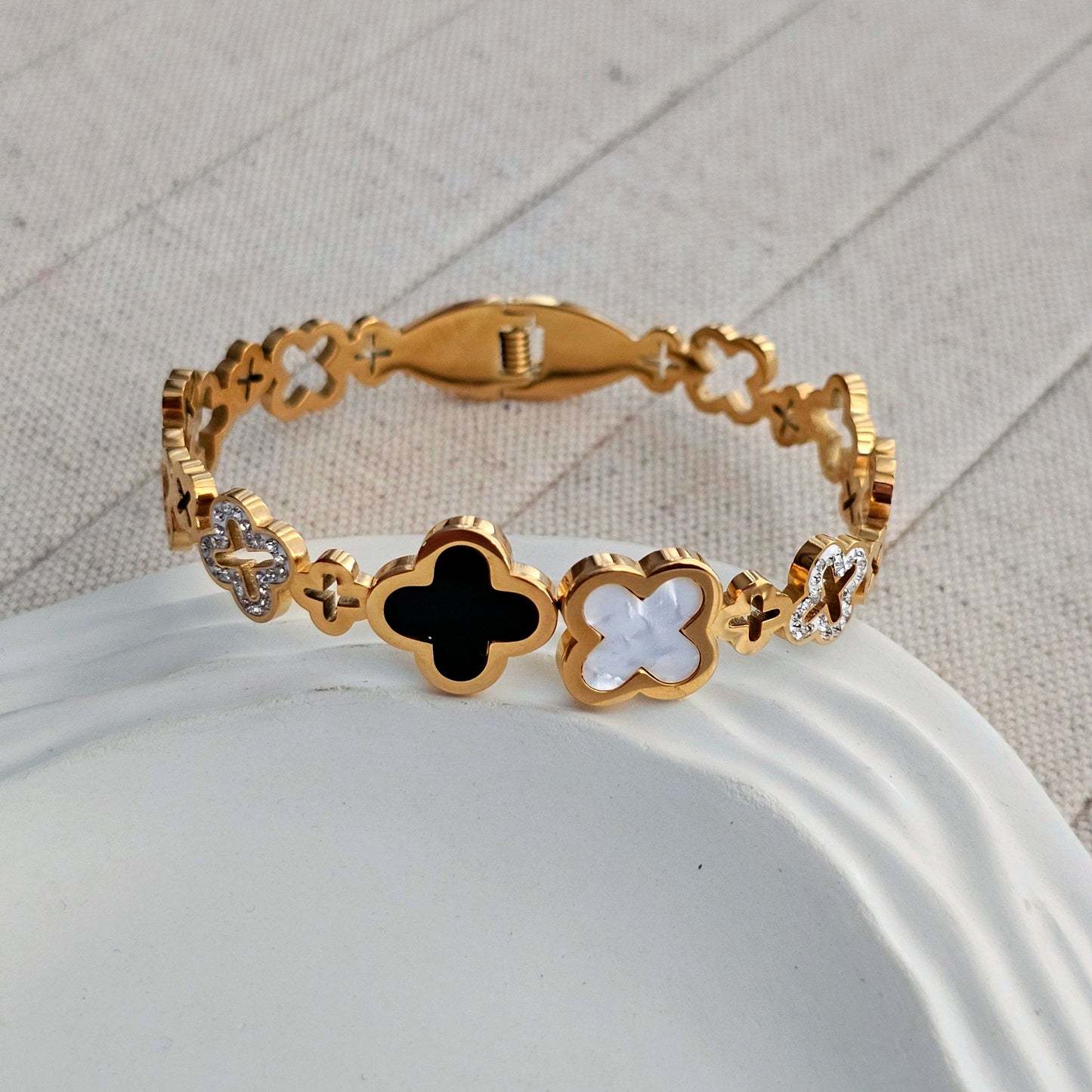 Sally Bracelet-2 taahirajewellery