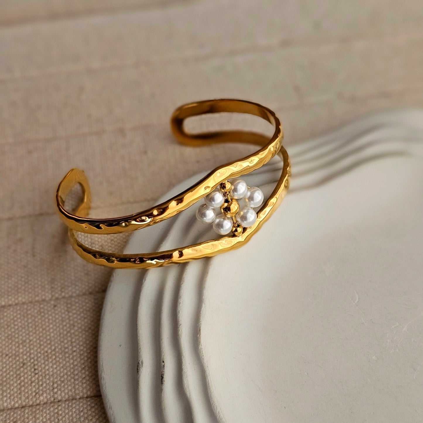 Petra Pearl Cuff Bracelet-3 taahirajewellery