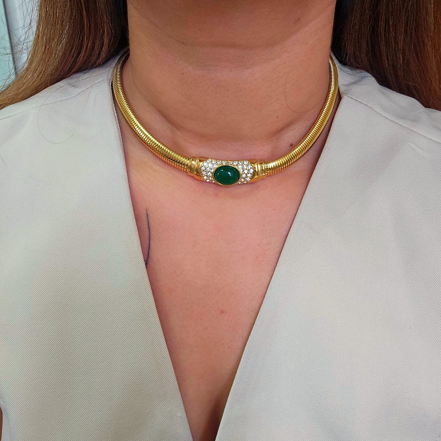 Mabel Emerald Choker Necklace-2 taahirajewellery
