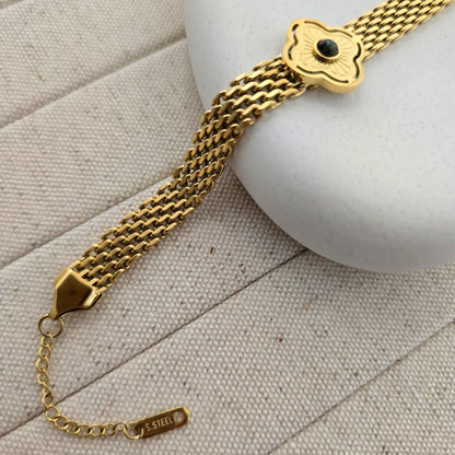 Clovery Link Chain Bracelet-3  taahirajewellery
