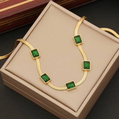 Green Geometric Gold Necklace-3  taahirajewellery