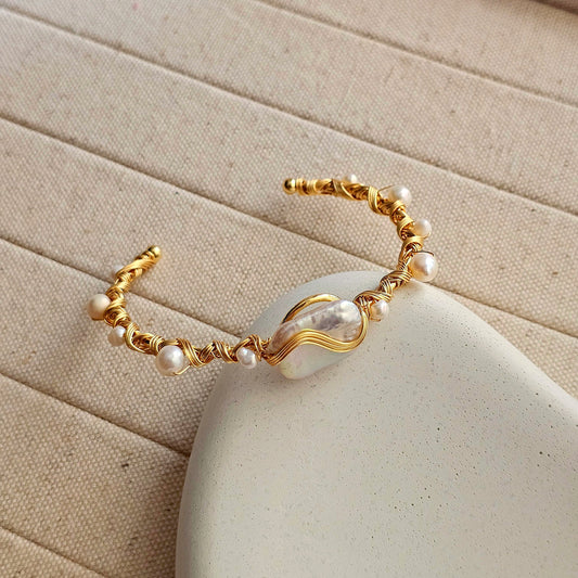 Fresh water baroque pearl bracelet-1  taahirajewellery