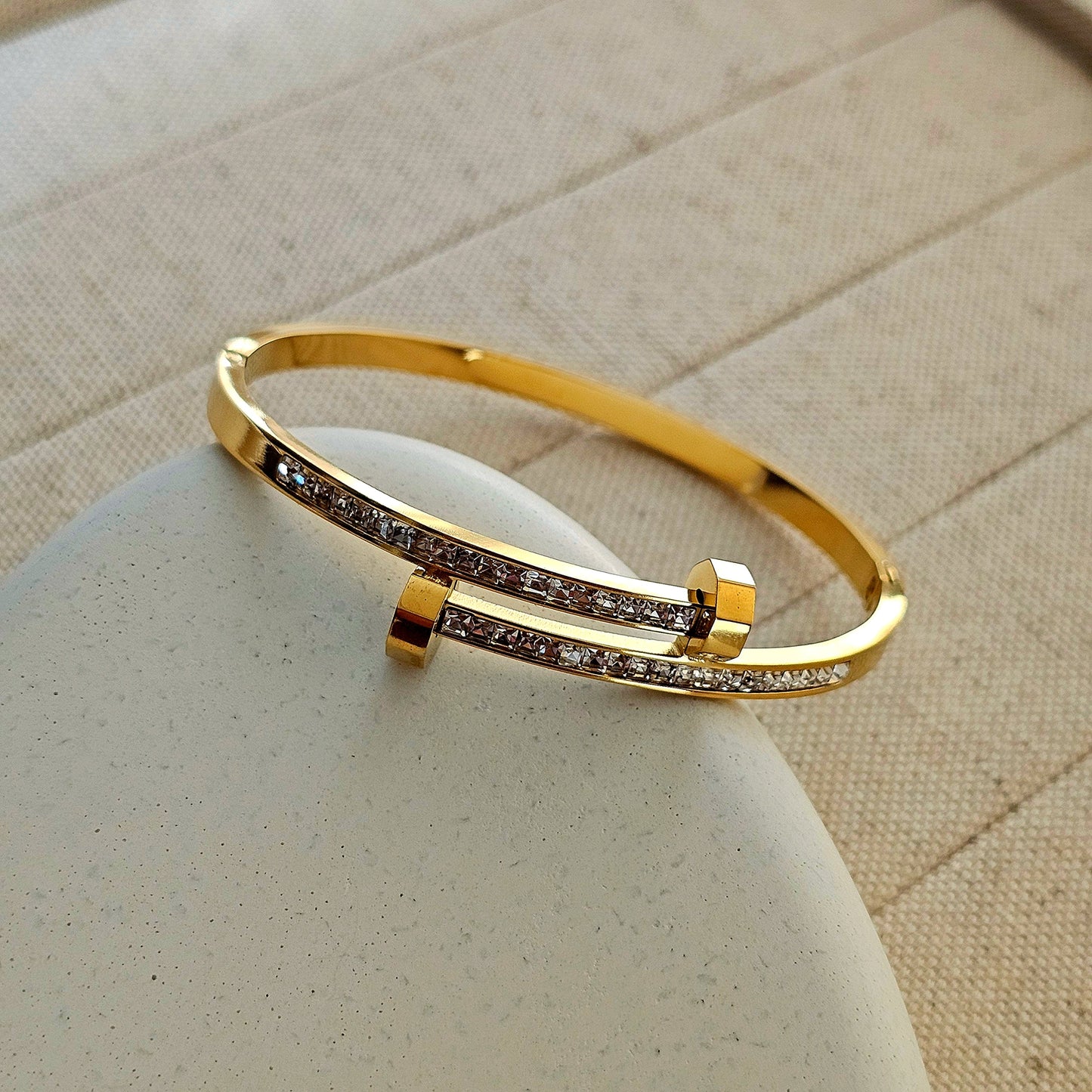 Raya Nail Bracelet-2  taahirajewellery