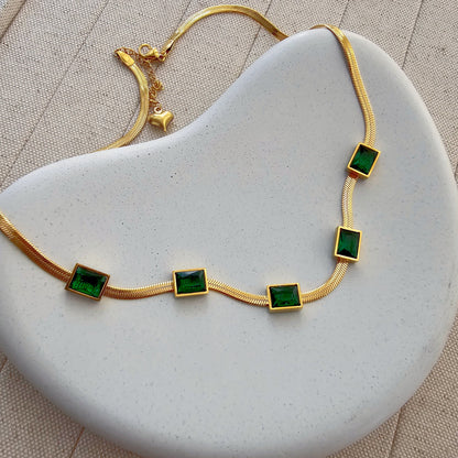 Green Geometric Gold Necklace-2  taahirajewellery