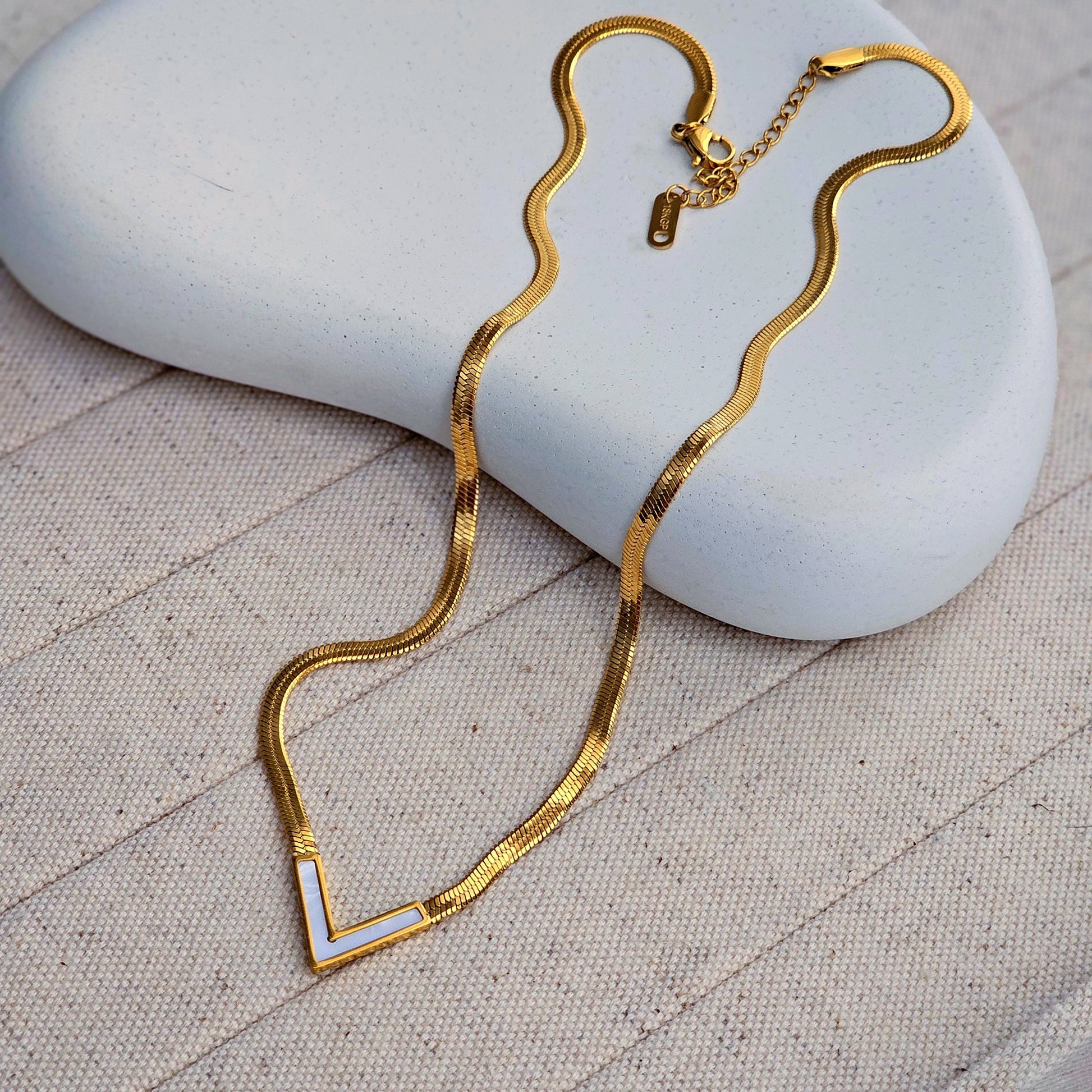 Dainty V Shape Snake Necklace - Pearl-1  taahirajewellery