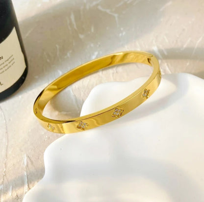 Lily Bangle Bracelet-4  taahirajewellery
