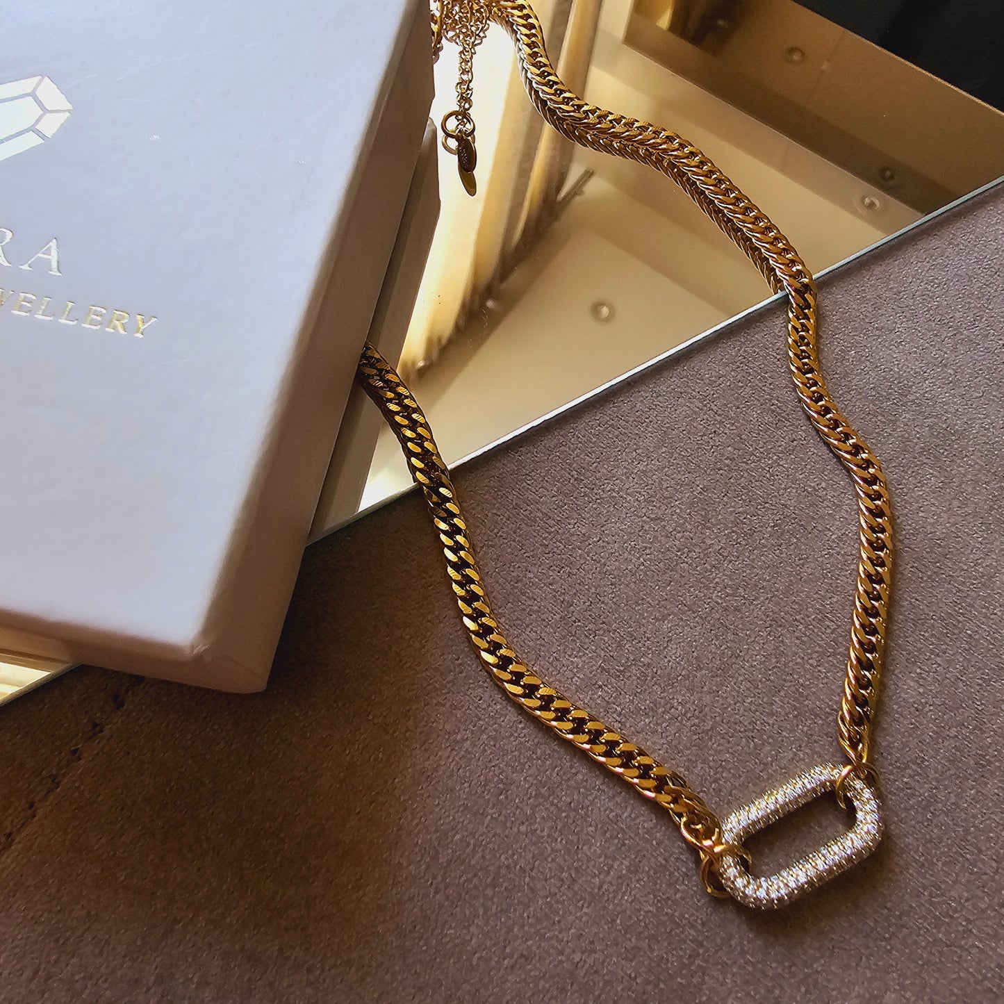 Oval shape studded Chain Necklace-5  taahirajewellery