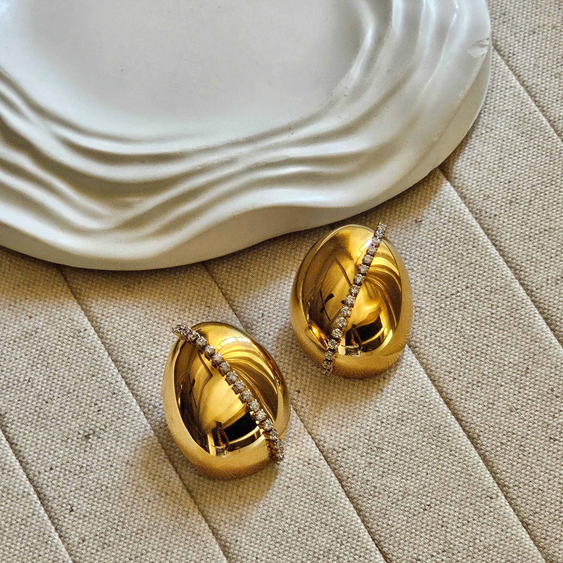 18kt Gold Plated Zircon Stud Earrings-1  taahirajewellery
