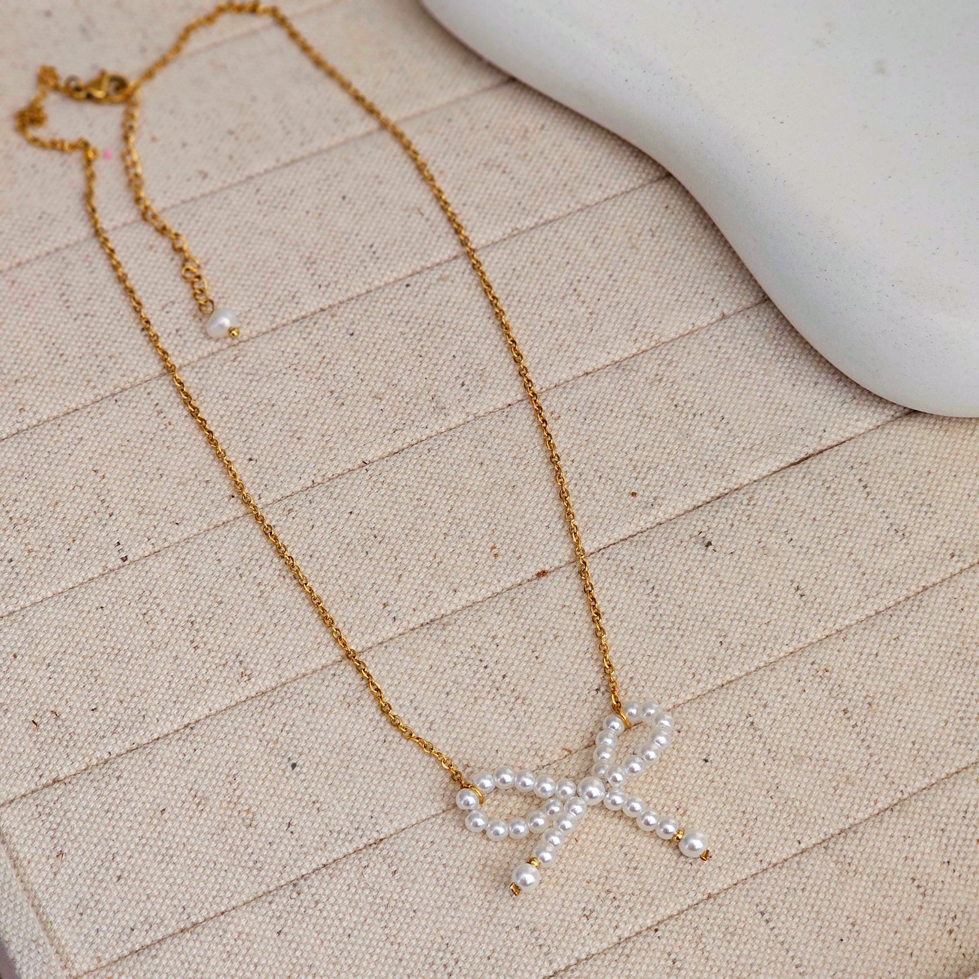 Bow Pearl Necklace-2  taahirajewellery