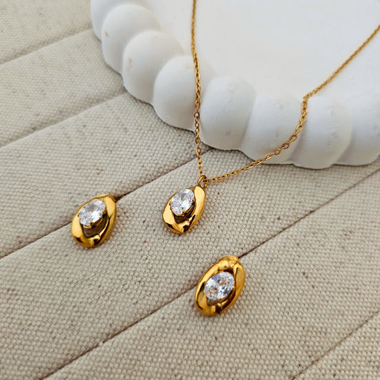 Queenie AAA Zircon Set