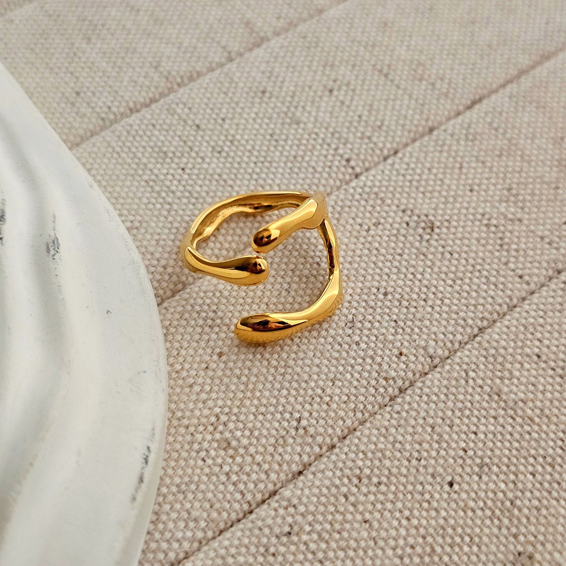 Freya Adjustable Ring-3  taahirajewellery