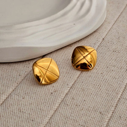 All Day Stud Earrings-3  taahirajewellery