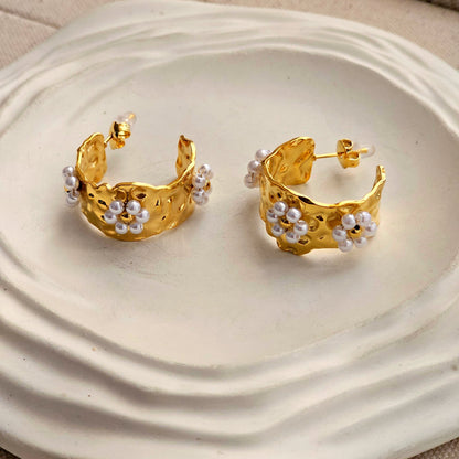 Teo Pearl Hoop Earrings-4  taahirajewellery