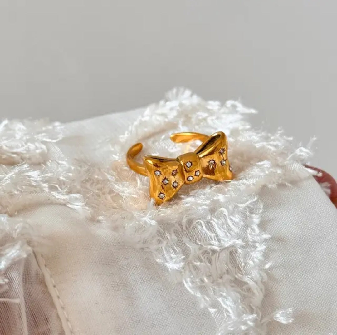 Bow Zircon Ring-2  taahirajewellery
