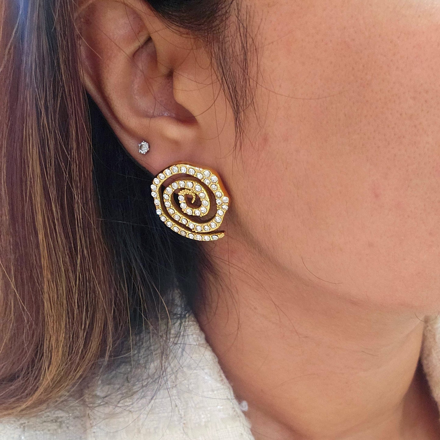 Luke Twirl Zircon Stud Earrings-2  taahirajewellery