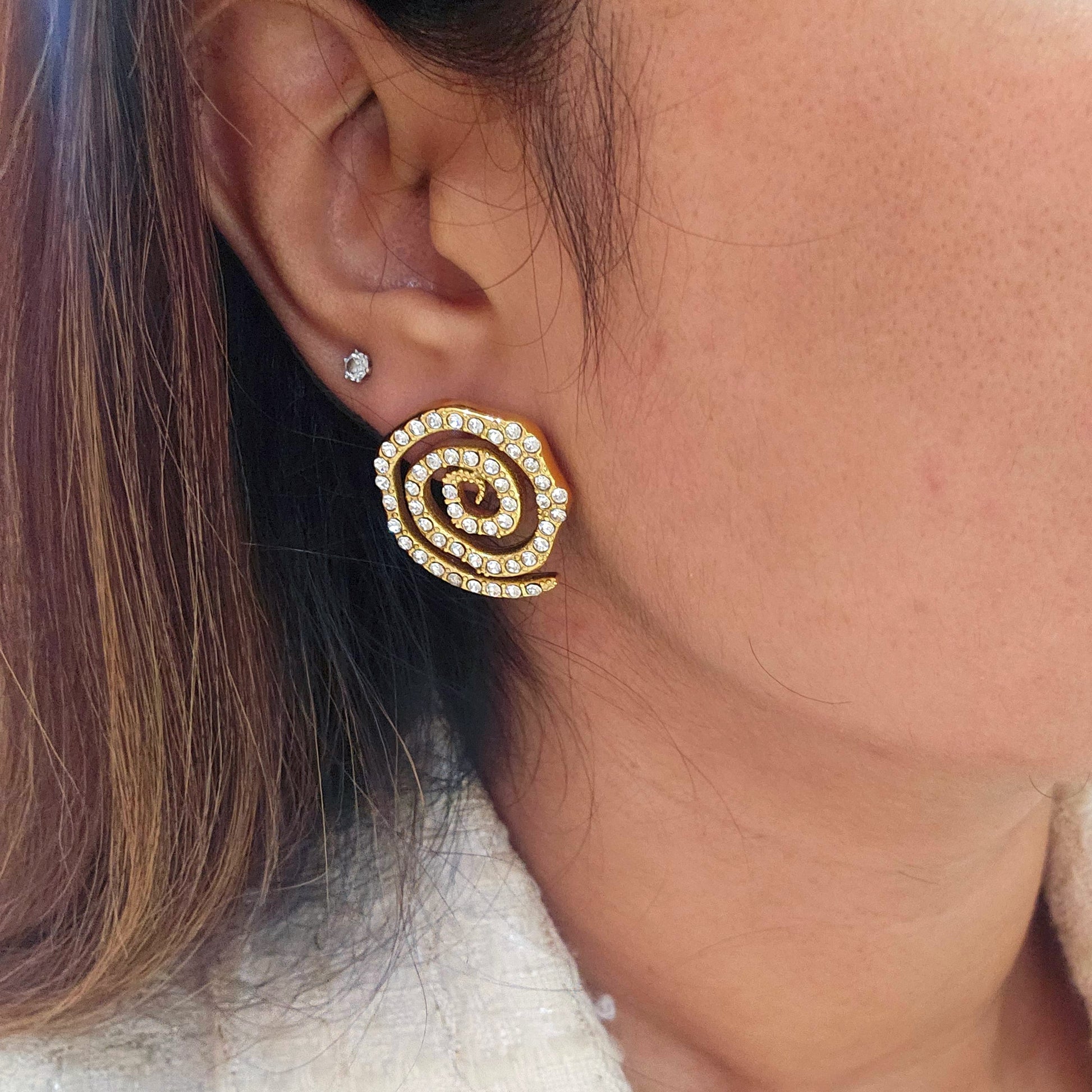 Luke Twirl Zircon Stud Earrings-2  taahirajewellery