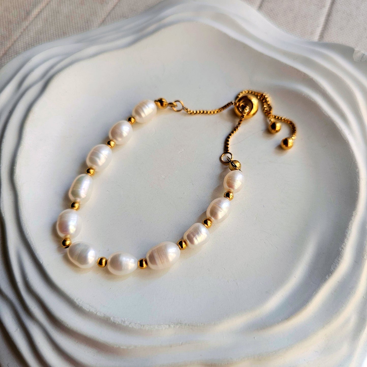 Freshwater Pearl Beaded Bracelet-2  taahirajewellery