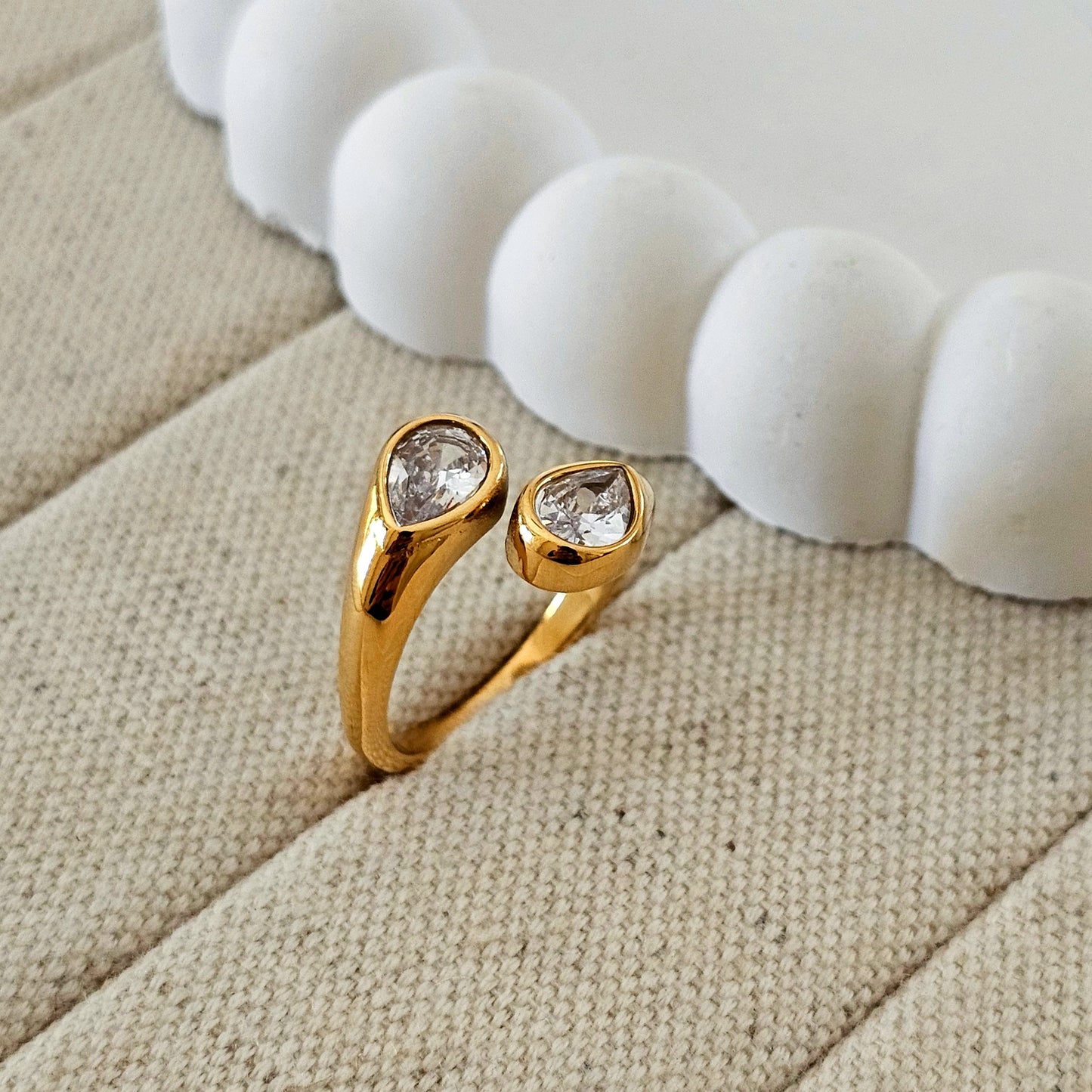 Clare Zircon Ring
