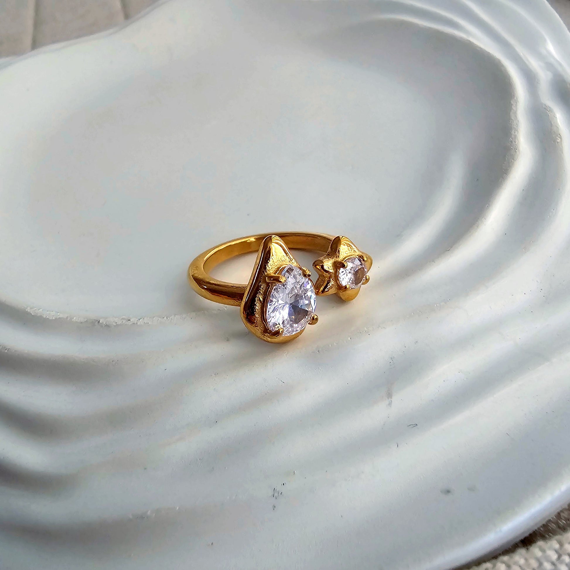 Melody Zircon Ring-1  taahirajewellery