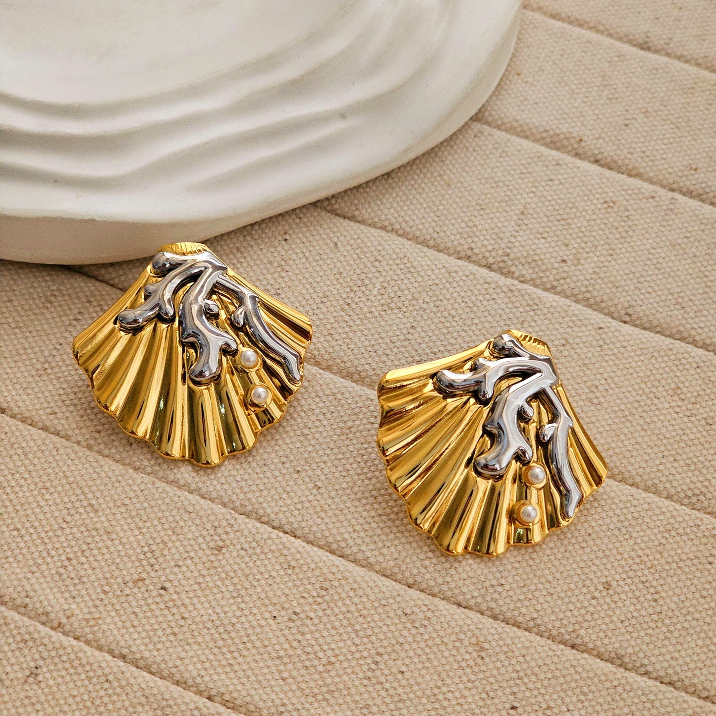 Shell Silver Gold Earrings-4  taahirajewellery