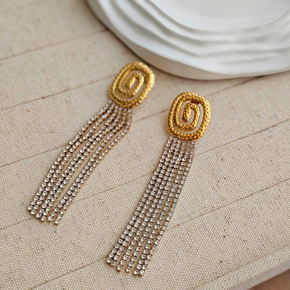 Daisy Dangle Zircon Earrings-4  taahirajewellery