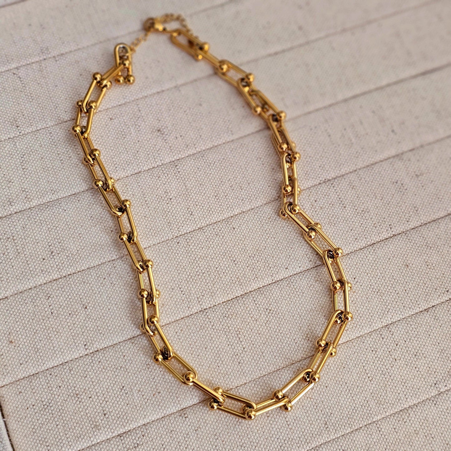 Hope Interlock Chain Necklace-3  taahirajewellery