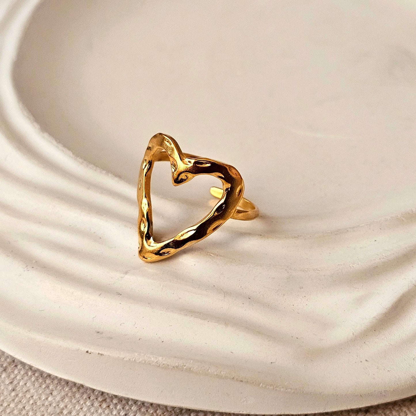 Hollow Heart Ring-2  taahirajewellery