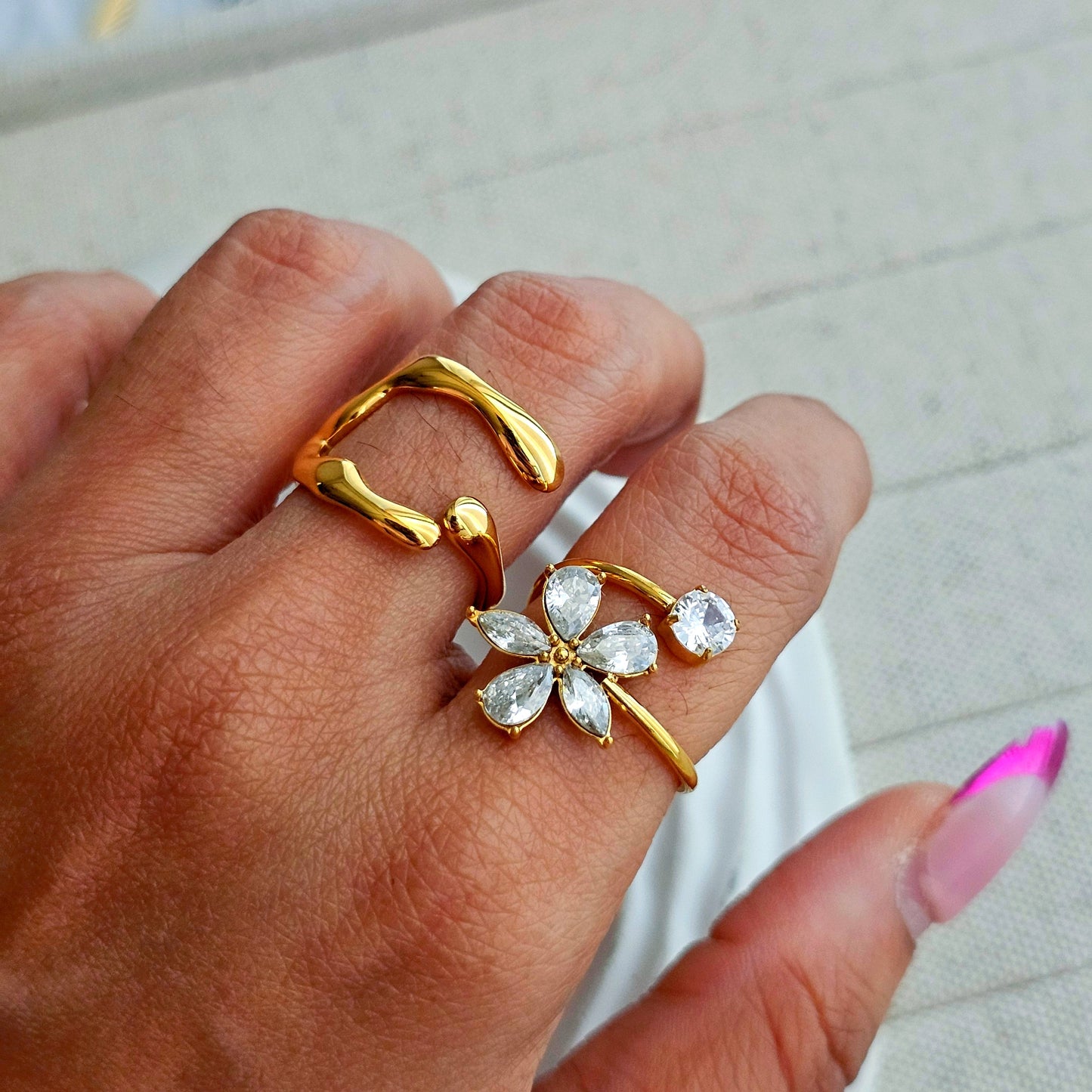 Cove Zircon Adjustable Ring-3  taahirajewellery
