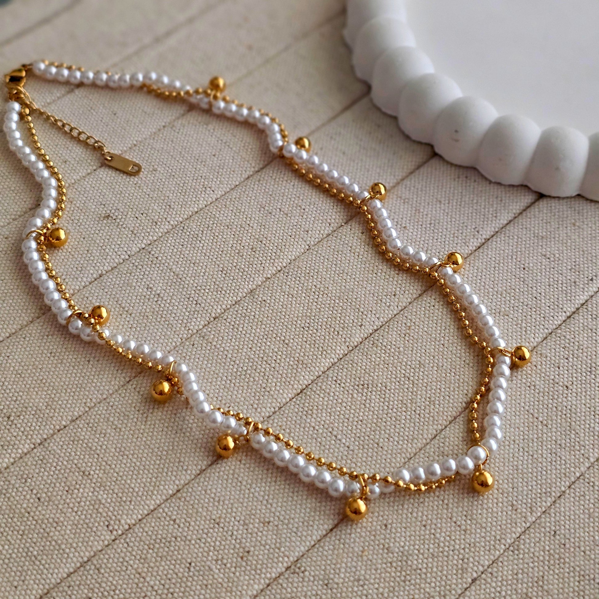Amy Pearl Necklace